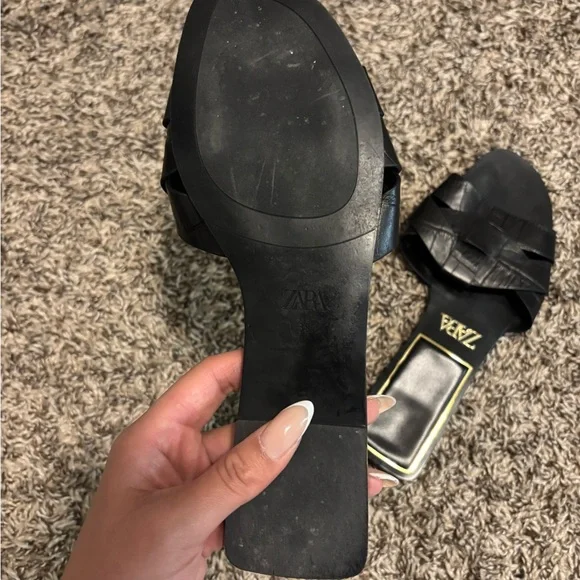 Zara Black Sandals - Picture 2 of 3
